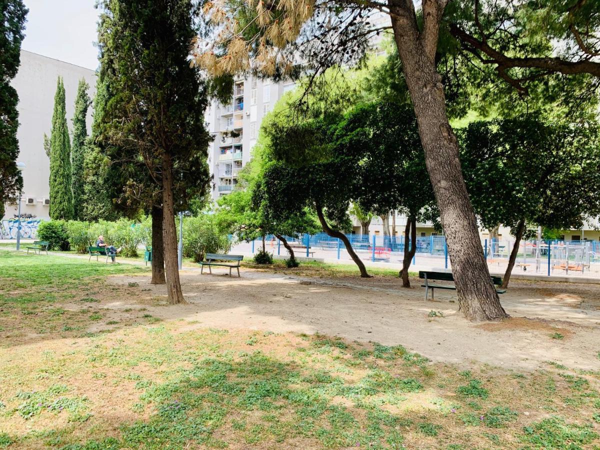 Split Right Place****Cozy And Completely New 외부 사진