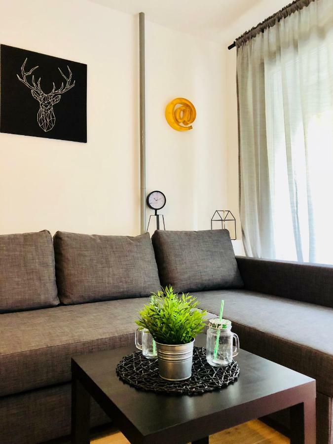 Split Right Place****Cozy And Completely New 외부 사진